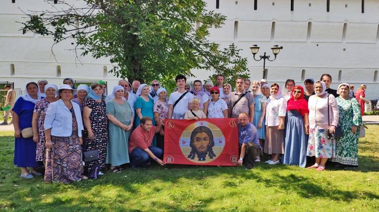 Брянские паломники посетили святыни Сергиево-Посадской епархии