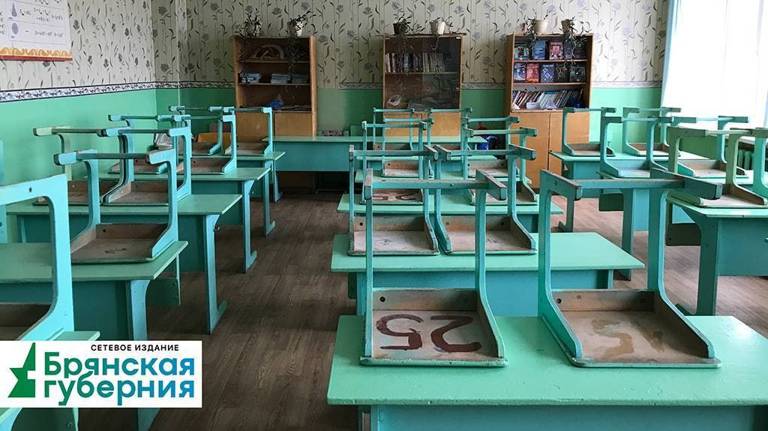 Будущие брянские учителя математики и физики не будут сдавать ЕГЭ по обществознанию