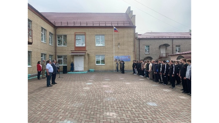 В Стародубе 222 школьника освоят азы воинской службы на учебных сборах