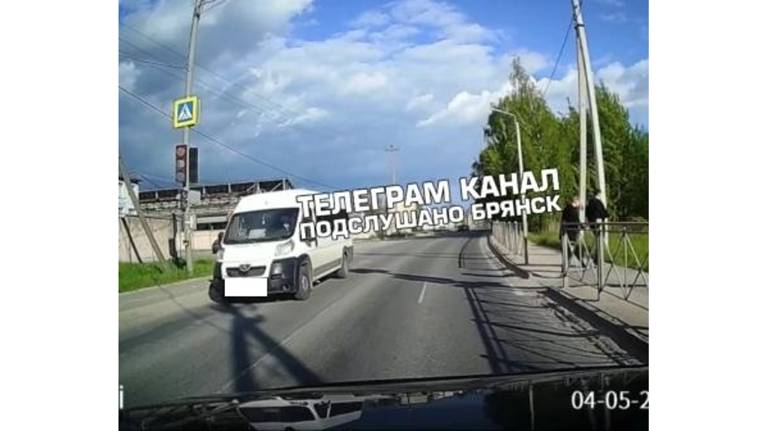 В Брянске видео из соцсети помогло сотрудникам ДПС вычислить маршрутчика-нарушителя