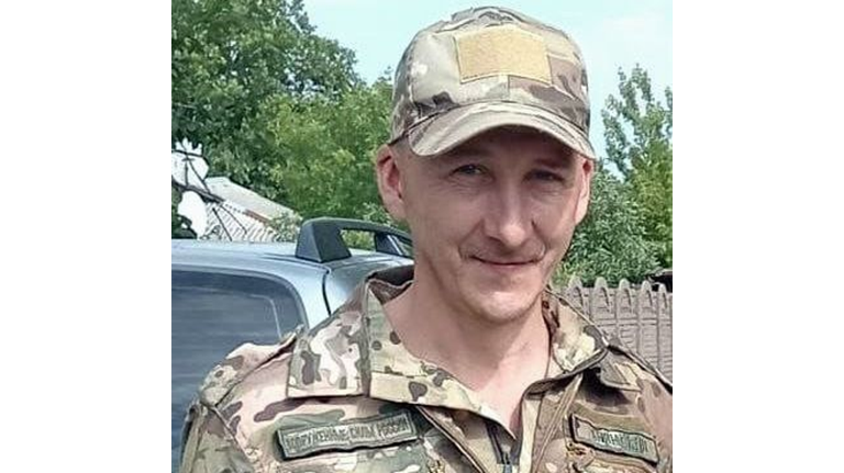 В Карачевском районе простились с погибшим в зоне СВО Алексеем Писаренко