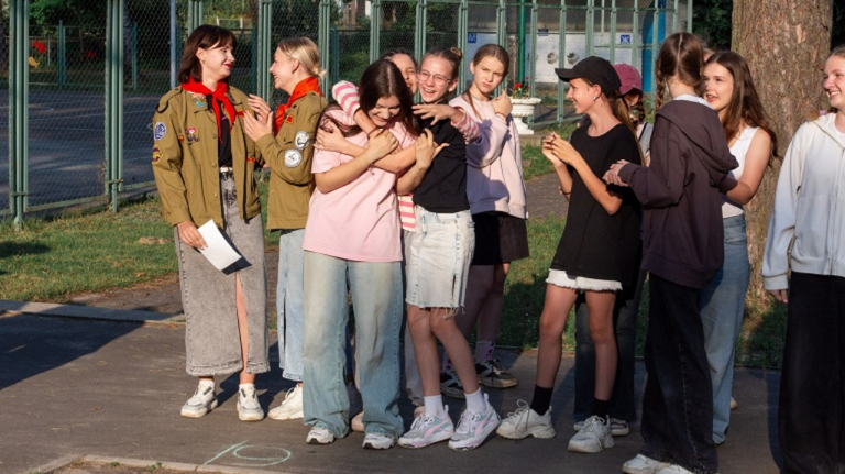Завершилась третья смена в брянском оздоровительном лагере «Маяк»