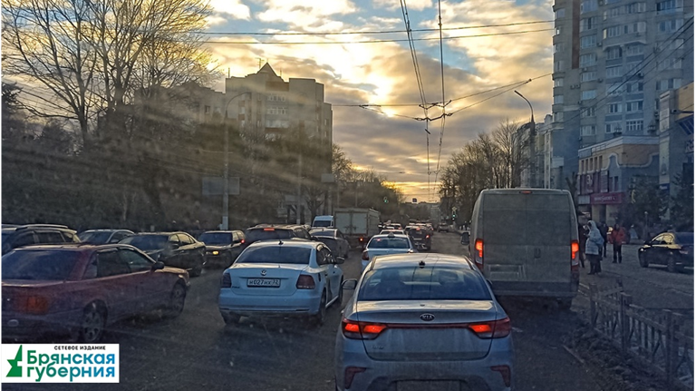 В Брянской области перестало действовать автоматическое продление водительских прав