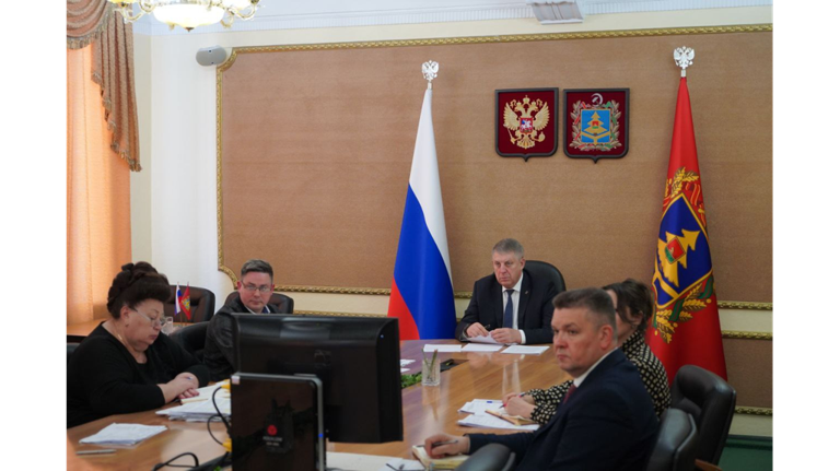 Путин поручил разработать программу восстановления пострадавших районов Курщины, Белгородчины и Брянщины
