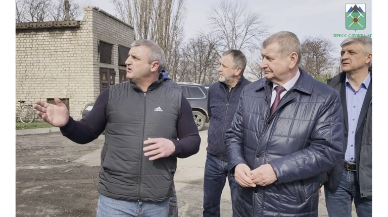Заместитель брянского губернатора Николай Симоненко посетил подшефную Брянку