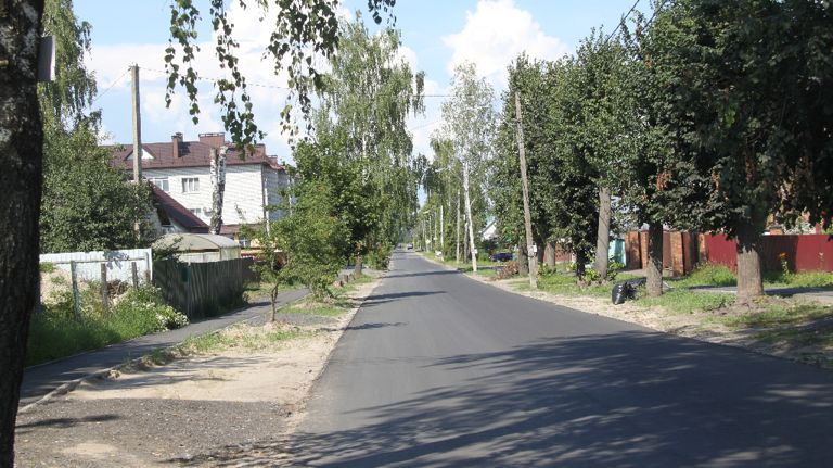 В Брянске по нацпроекту продолжается капремонт улицы Карла Либкнехта