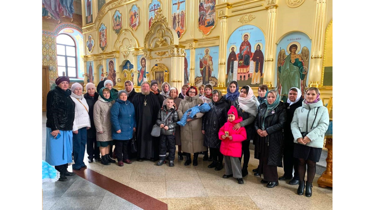 Брянские семьи бойцов СВО побывали в Свенском Успенском мужском монастыре