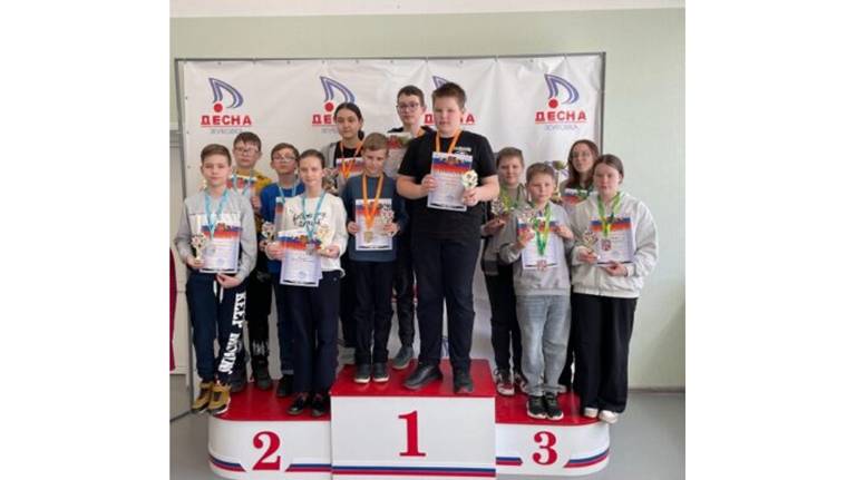 В Жуковке завершился шашечный фестиваль «Красавица Десна»