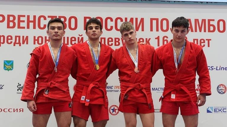 Брянский самбист Степан Федосенков стал бронзовым призером первенства России