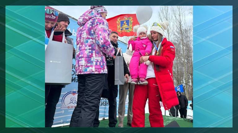 В Брянске «Лыжню России» выиграла родная сестра короля лыж Александра Большунова