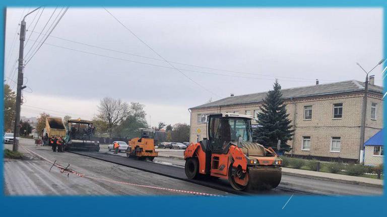 В Клинцах продолжается капитальный ремонт дорог