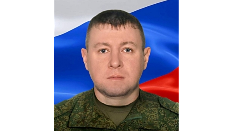 В Клинцах простятся с погибшим на СВО командиром Андреем Демкиным