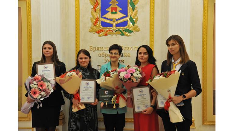 В Брянске стартовал конкурс «Педагогический дебют» для молодых воспитателей детсадов
