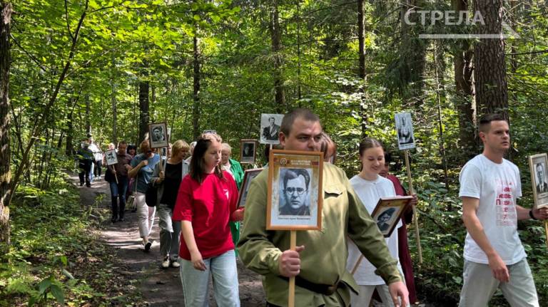 Под Брянском прошла акция «Мечом и словом» в память о военкорах