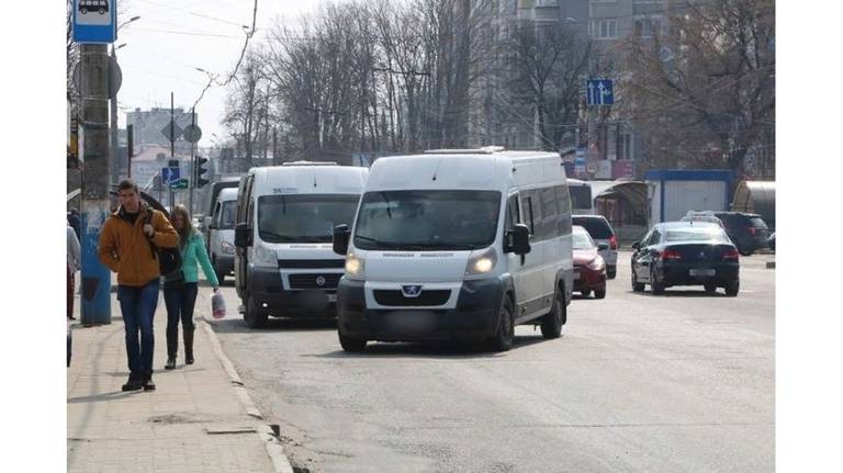 В Брянске на нарушениях ПДД попался 71 маршрутчик