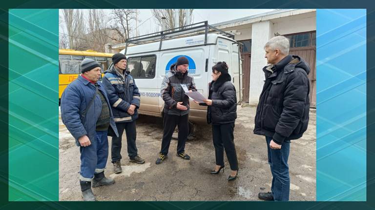 Специалисты аварийной бригады из Брянской области получили благодарности от администрации подшефной Брянки