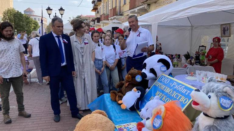 В Брянске на Днях муниципалитетов экспозицию представит Дятьковский район