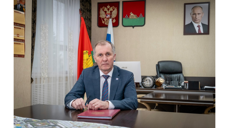 Мэр Брянска выразил соболезнование родным и близким погибших при крушении поезда