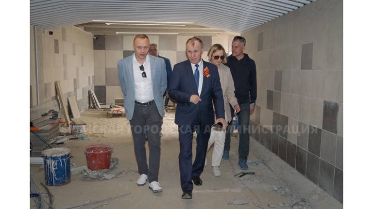 Мэра Брянска заверили: ремонт подземного перехода на «Полтиннике» завершат к 9 Мая