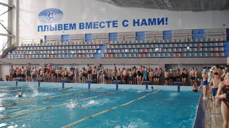 Юные пловцы из Дятьково взяли 6 медалей на чемпионате и первенстве Брянска по плаванию
