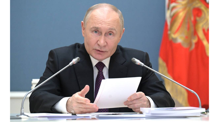 Президент Путин поручил развивать адаптивный спорт Президент Путин поручил развивать адаптивный спорт