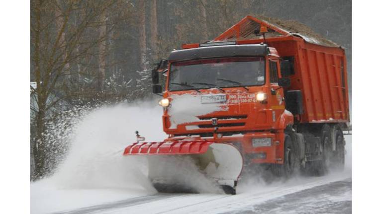 В Брянской области зимой со снегом боролись 79 единиц техники