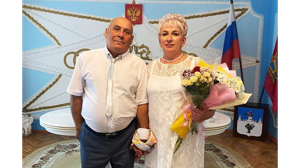 Супруги Иосифовы из Карачевского района Брянской области отметили серебряную свадьбу