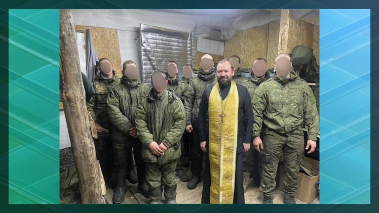 В преддверии Крещения брянский священник посетил бойцов СВО