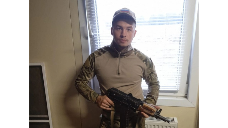 В Карачеве простятся с погибшим в СВО Павлом Измайловым