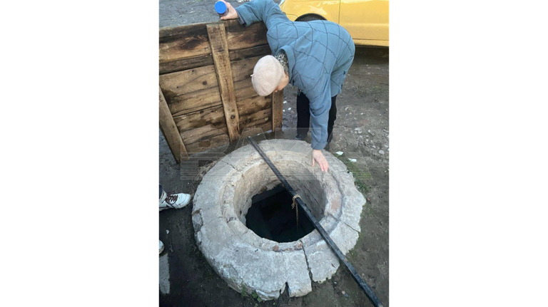 В Дятьково Брянской области собака-маугли три года прожила в подземном бункере