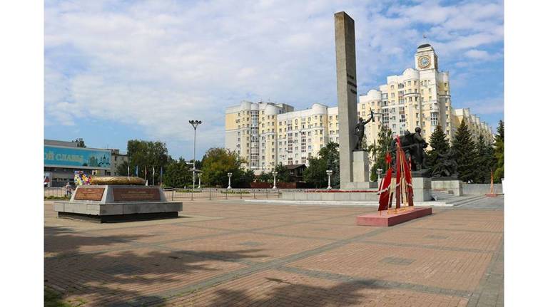 В Брянске ограничили движение и парковку возле площади Партизан