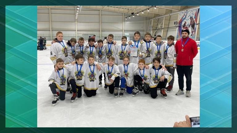Юные хоккеисты из Трубчевска вышли в финал всероссийских соревнований «Золотая шайба»