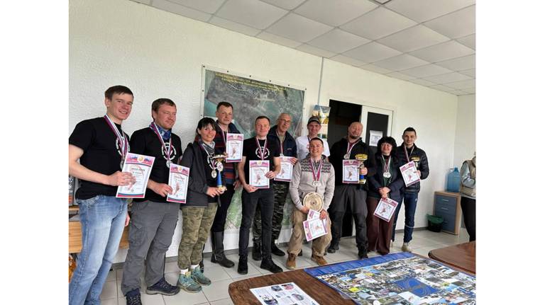 Команда Брянской области взяла «серебро» на чемпионате ЦФО по сверхлёгкой авиации