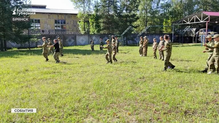 В Брянске в разгаре акция «Каникулы с Росгвардией»