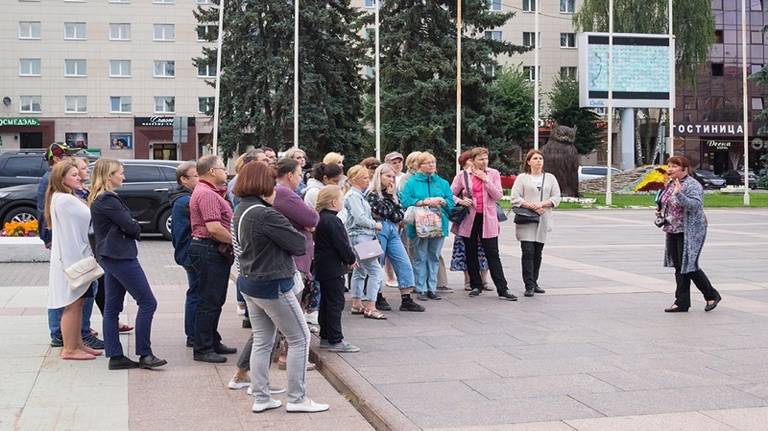 Брянцев пригласили на экскурсию «Прогулки по старому городу»