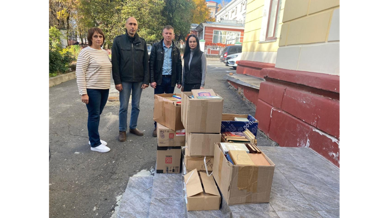 Из Брянской области в ДНР отправили 3000 книг