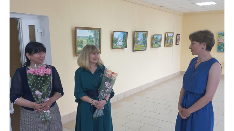 В Жуковке открылась выставка «Краски солнечного лета» художницы Ирины Новиковой