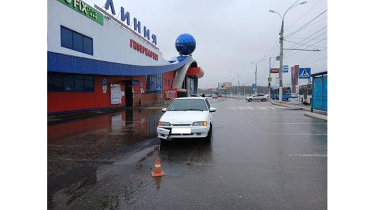 В Брянске водитель легковушки покалечил пешехода у «Линии»