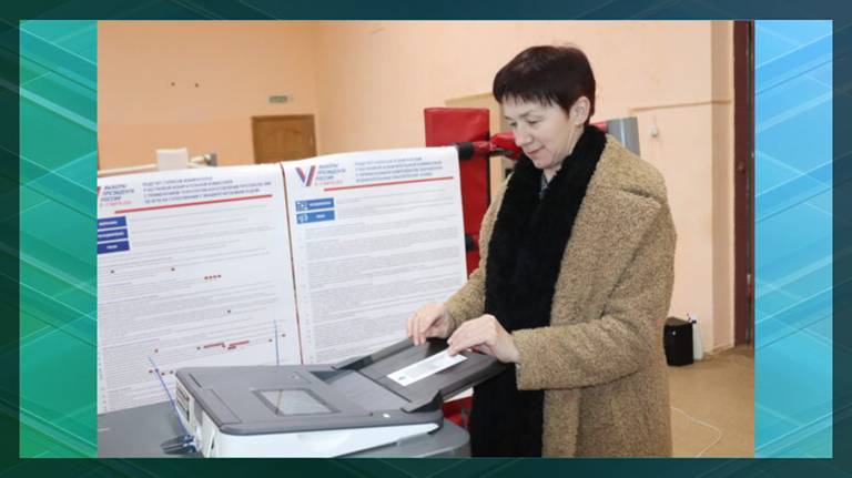 Глава города Севска Брянской области проголосовала на выборах президента России