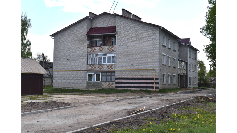 В Клетнянском районе по нацпроекту обновят 6 дворов