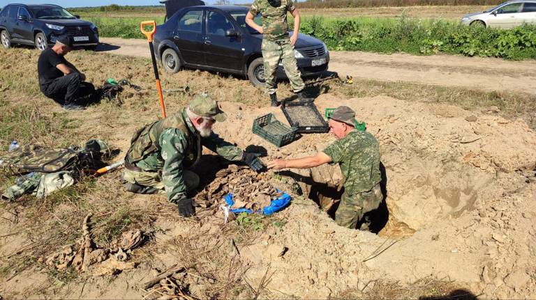 Брянские приставы заступили на Вахту Памяти подо Ржевом