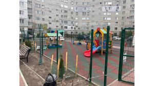 В Бежицком районе Брянска по нацпроекту за два года отремонтировали семь дворов