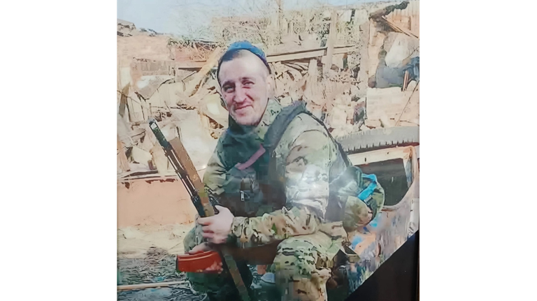 В зоне СВО погиб 29-летний брянской военнослужащий Александр Худавердиев В зоне СВО погиб 29-летний брянской военнослужащий Александр Худавердиев