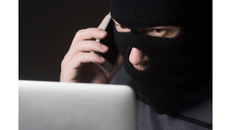 За месяц брянские полицейские раскрыли 5 интернет-мошенничеств