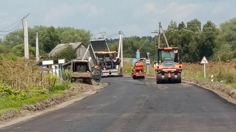 В Брасовском районе завершен ремонт дороги Локоть-Кретово