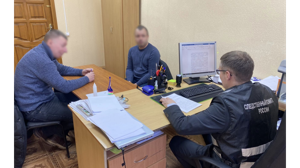 В Брянске экс-директор обокрал свой завод на 164 тысячи рублей