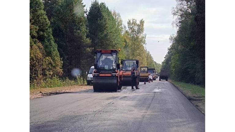 В Брянской области обновляют дорогу Суземка – Трубчевск