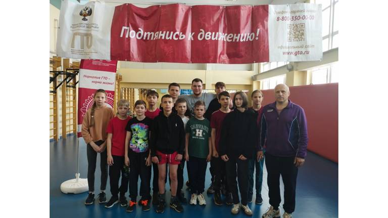 В Брянске воспитанники школы олимпийского резерва успешно сдали нормы ГТО