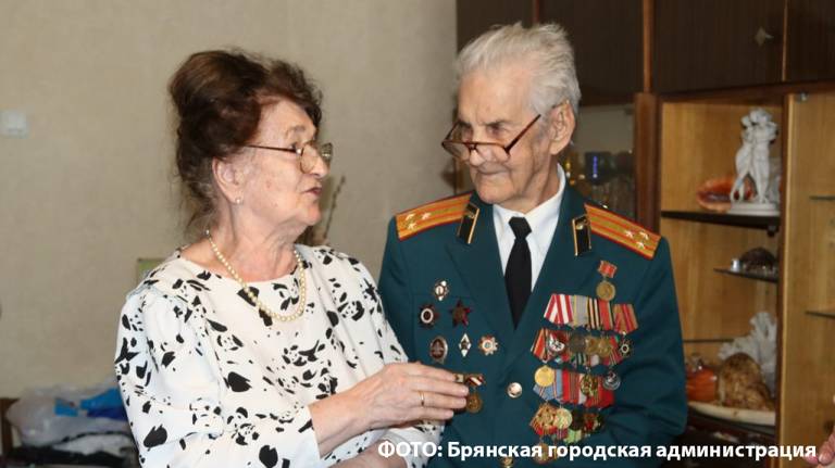 Ветеран Великой Отечественной войны Борис Шапошников отмечает столетний юбилей