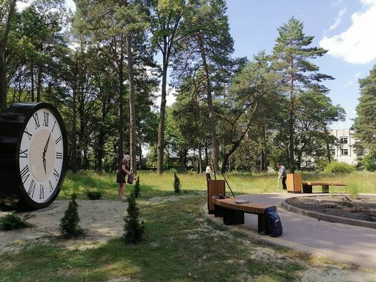 В Навле Брянской области привели в порядок парк имени Михаила Князева